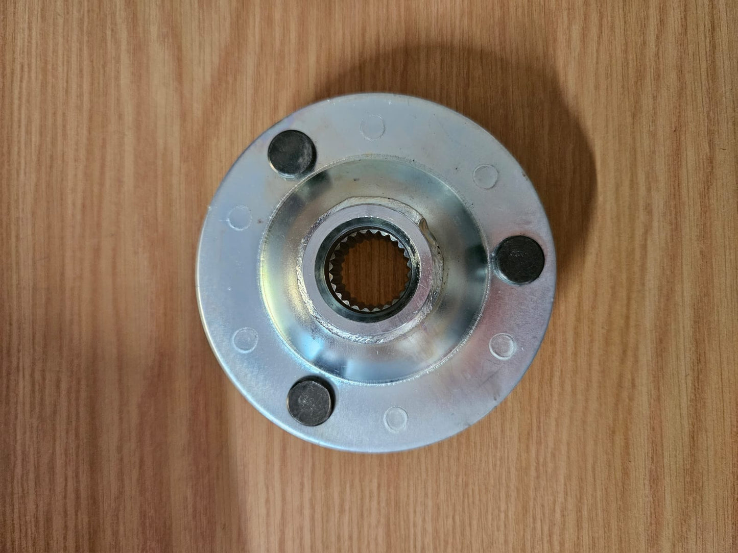Yamaha YFM200 YTM200 YTM225 YT125 YT175 Rear Wheel Hub / Collar