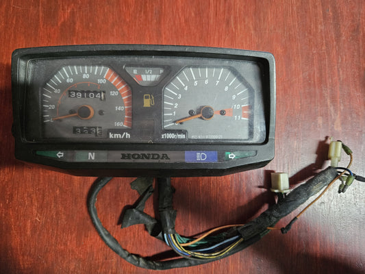 Honda CGL125 Horlosies / Meters