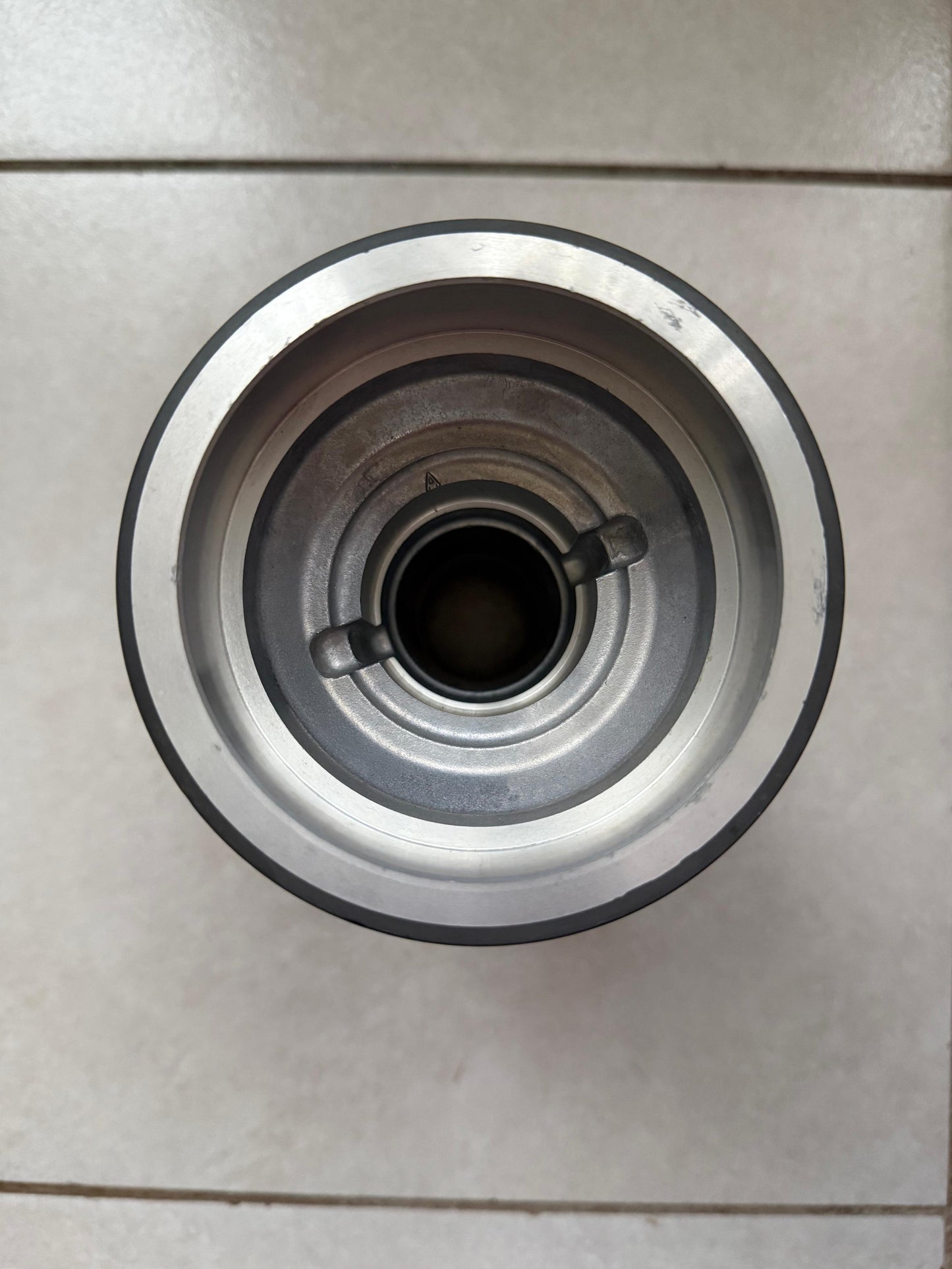 Yamaha F200 F225 F200TXR F225TXR 4-Stroke Bearing Housing