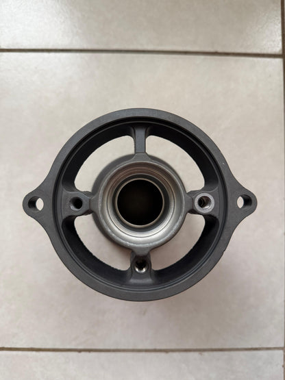 Yamaha F200 F225 F200TXR F225TXR 4-Stroke Bearing Housing