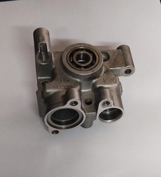 Yamaha Big Bang YZF-R1 YZFR1 R1 Oil Pump Housing