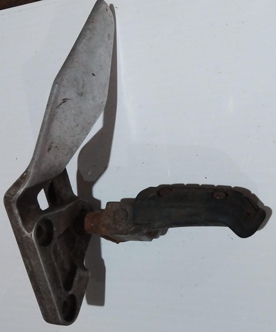 Yamaha FZR1000 Left Front Footrest Bracket with Footrest