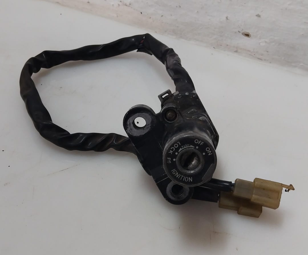 Yamaha YZF-R1 Ignition Switch