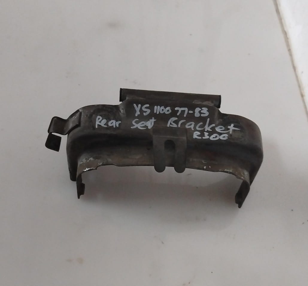 Yamaha XS1100 Rear Seat Bracket
