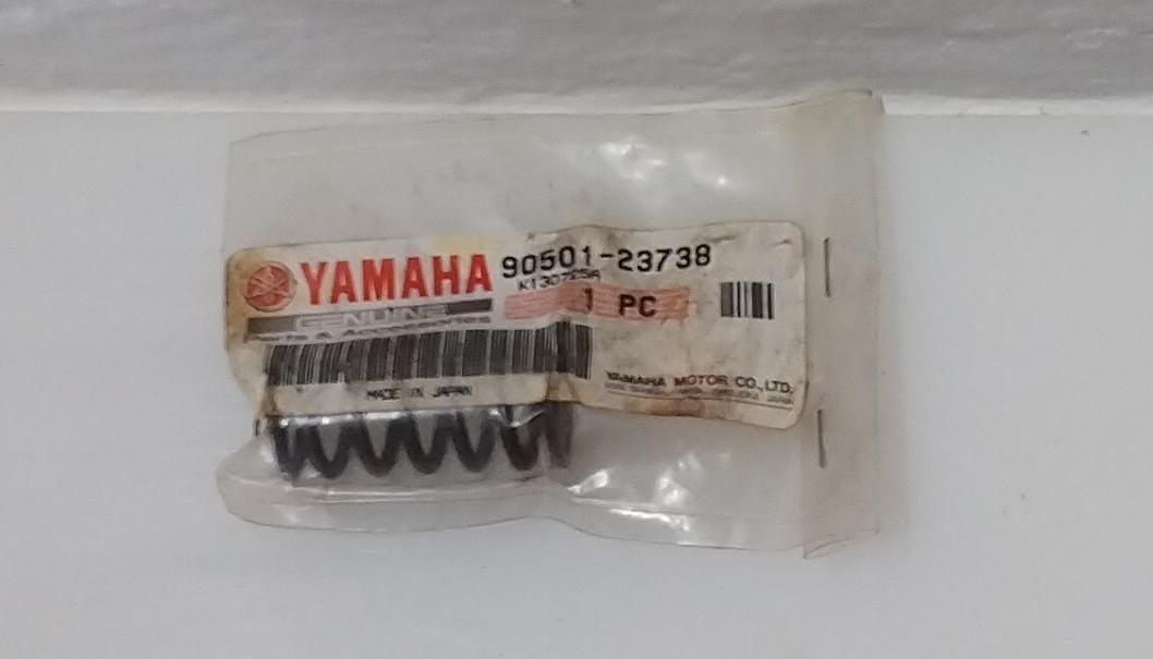 Yamaha XV500 Virago XV535 Virago XV400 Virago XVS400 Drag Star XVS650 Drag Star V-Star 650 Compression Spring