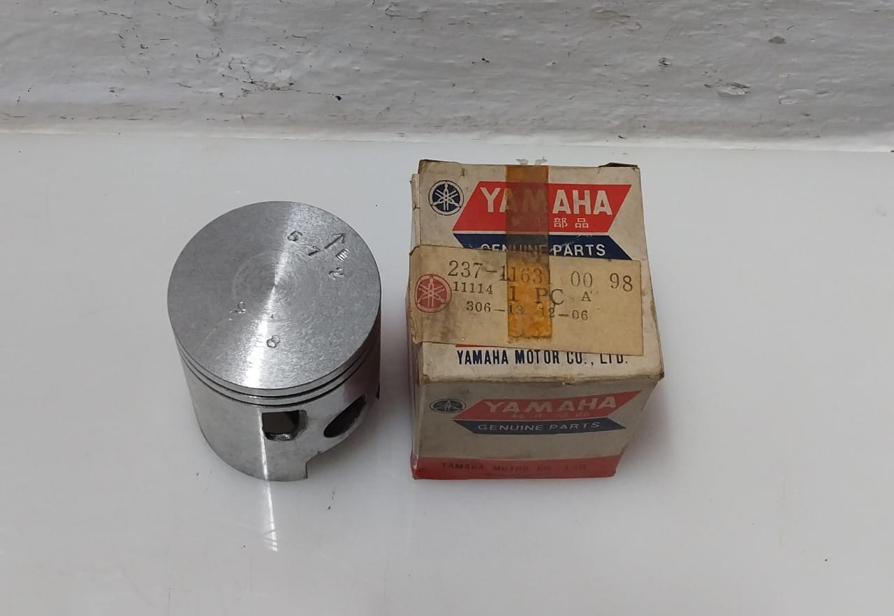 Yamaha YCS1 Piston 0.96mm