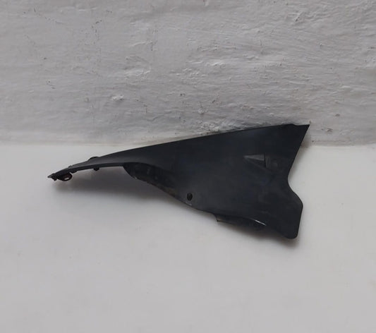 Yamaha YZF-R1 R1 Left Airduct Lower Cover