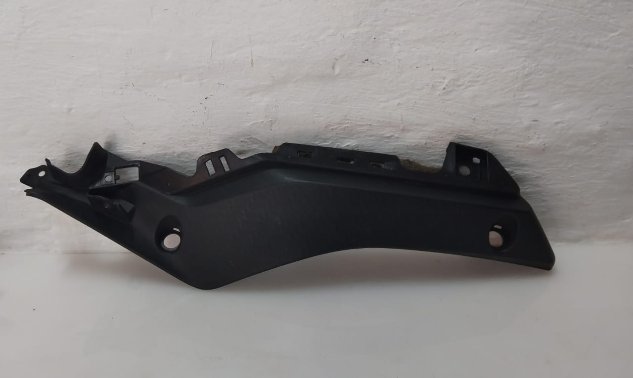 Yamaha YZF-R1 R1 Left Inner Fairing Trim