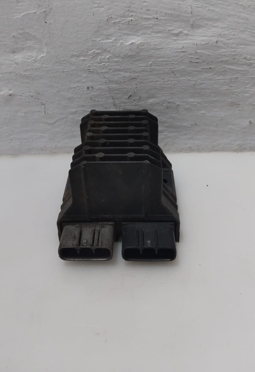Yamaha YZF-R1 R1 Regulator / Rectifier