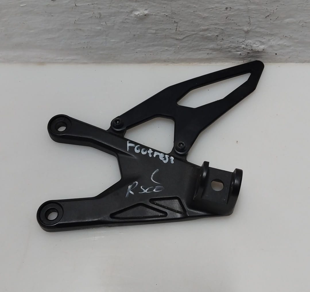 Yamaha YZF-R1 R1 Left Footrest Bracket