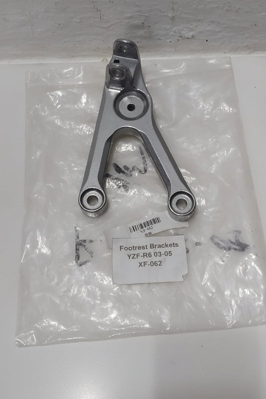 Yamaha YZF-R6 R6 Left Footrest Bracket