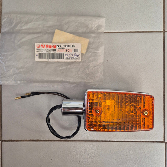 Yamaha FZ750 Genesis Rear Indicator