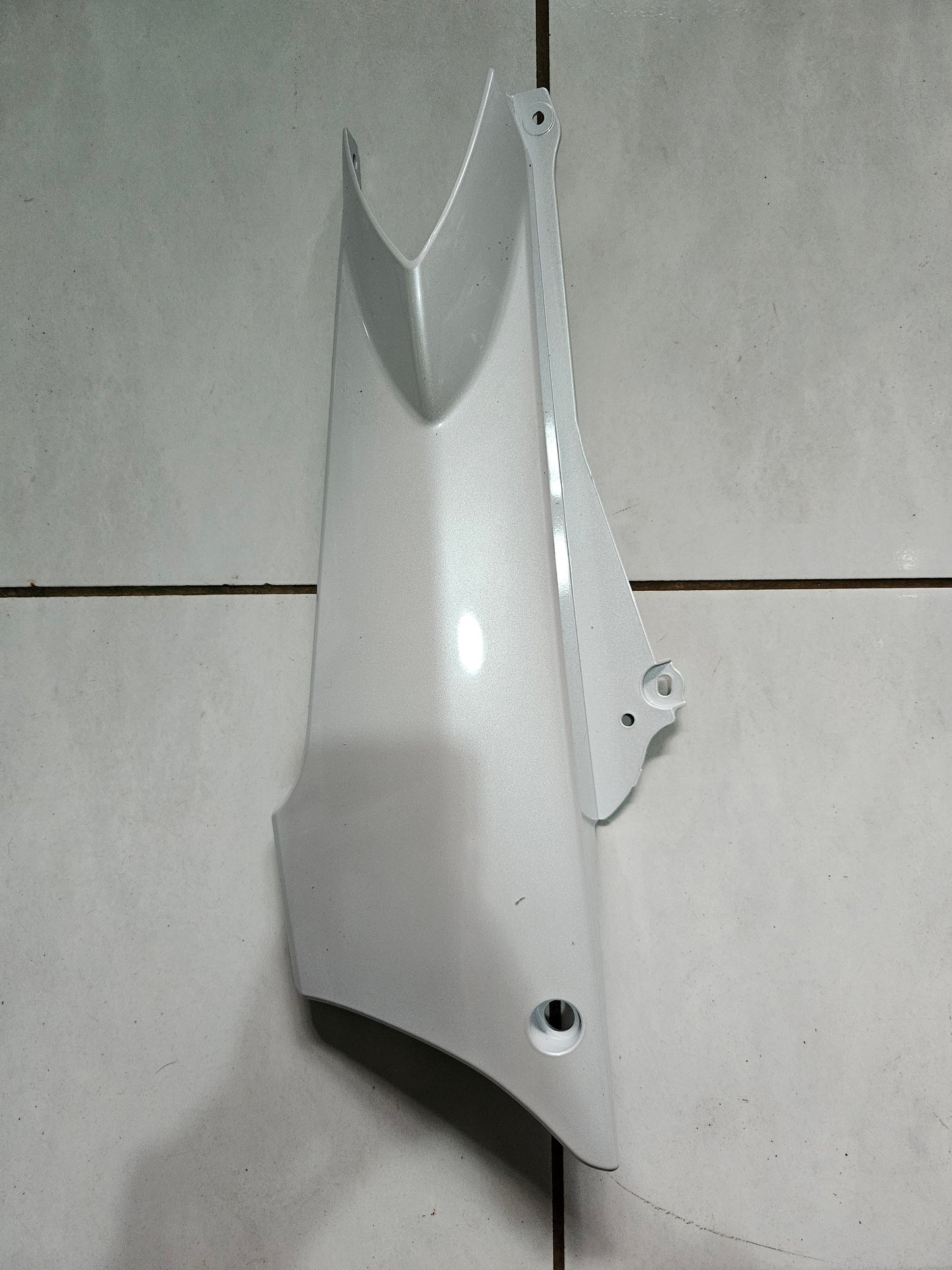 Yamaha FJR1300 Side Cover 2