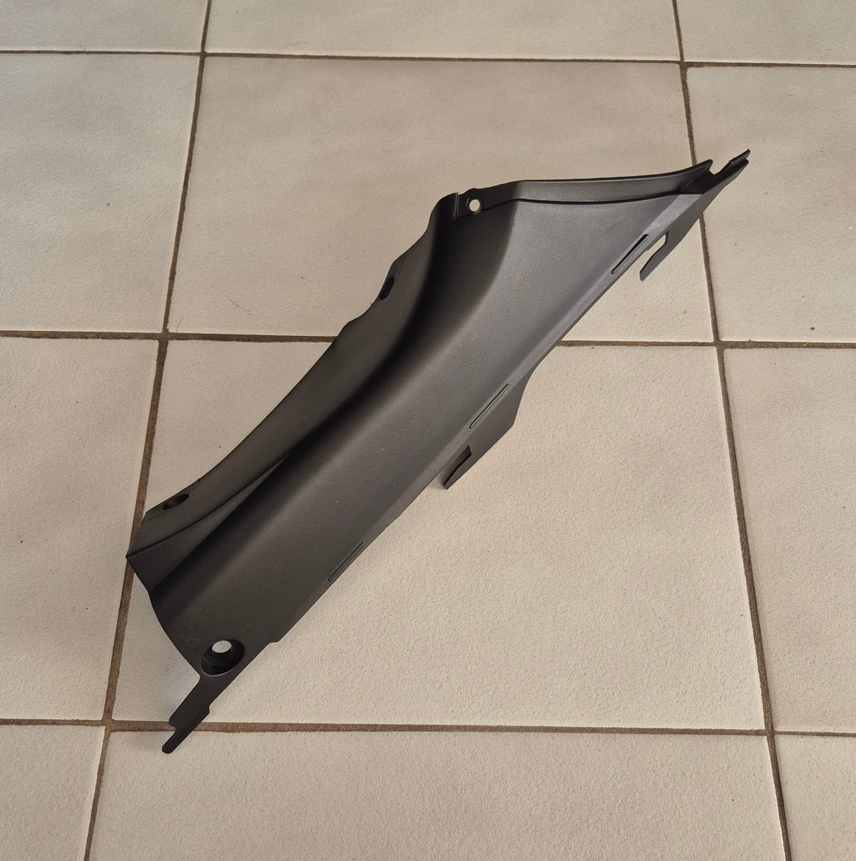 Honda CBR1000RR Fireblade Left Air Duct Cover