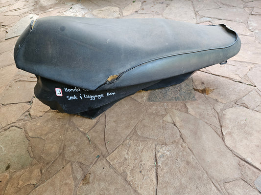 Honda Air Blade 110cc Seat and Luggage Box