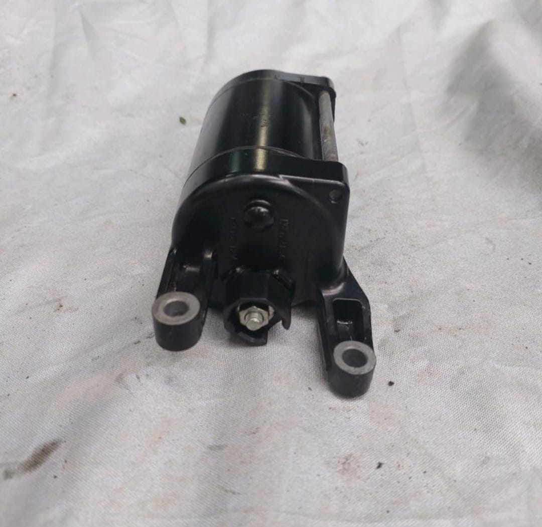 Honda CBR 250 CBR250 Aansittermotor